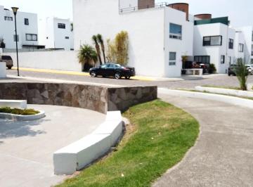 N/A · Casa en Venta en Fontana Residencial, Naucalpan, 3 Recámaras, Roof Garden y 3 Estacionamientos