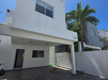 Casa de 3 habitaciones, Benito Juárez · Casa Amueblada en Renta en Isla Azul