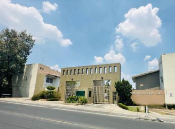Casa en condominio de 4 habitaciones, Zapopan · Casa en Venta en Colonia Seattle en Coto Privado de Solo 13 Casas
