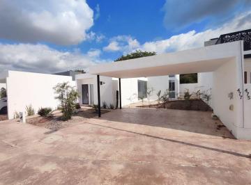 Casa en condominio de 2 habitaciones, Mérida · Equipada Casa en Renta en Privada Campocielo, Cerca de La Anahuac Mayab, Marista y Uvm