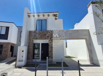 1a31c1f83ad710a2a6395a8374caed9b06318e150fa80600adcefbbd85e315cf · Cas Modelo Monterreal Colonial con Hab en Pb y Terraza - Valle de Torrecillas