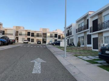 e83fc4f6f8f60e02ea4aac8ee736bc4845c223c5a44165d9134e263692e2c8ec · Departamento en Venta en Candiles, Corregidora, Qro.