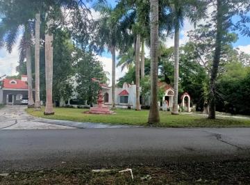 1 · Residencia Amueblada en Venta en Club de Golf La Ceiba, Mérida, Yucatán