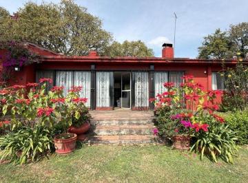 Casa de 5 habitaciones, Cuernavaca · Casona en Santa María Ahuacatitlán | Privacidad, Naturaleza y Amplios Espacios