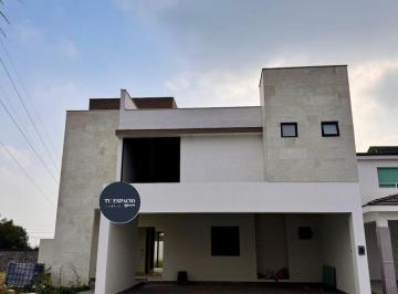 a940bd2d6576c30ad999deb82a0ae48a07a374d886244851bb22b4e6c5d9f8a9 · Casa en Venta en La Joya Carretera Nacional