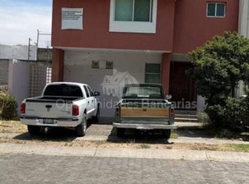 Casa de 2 habitaciones, Tlajomulco de Zúñiga · Casa en Venta en Hacienda Casa Fuerte, San Agustín, Jalisco