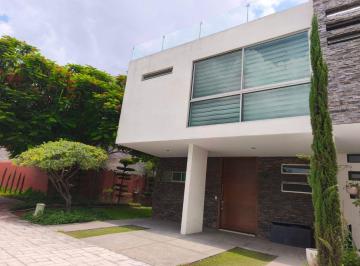 Casa de 3 habitaciones, Zapopan · Casa en Venta, Puerta de Asis, Jocotán