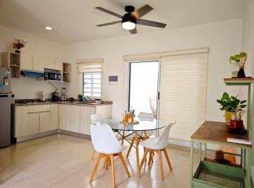 COMEDOR · Casa en Renta de 2 Rec. en Playa del Carmen Amueblada