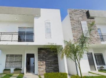 Casa de 3 habitaciones, San Francisco del Rincón · Casa en Venta Col Vía Láctea Exhacienda de Santiago en San Francisco del Rincón Guanajuato