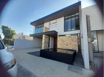 Casa de 4 habitaciones, Naucalpan de Juárez · Casa en Venta en Fraccionamiento Privado en La 6ta Sección de Lomas Verdes