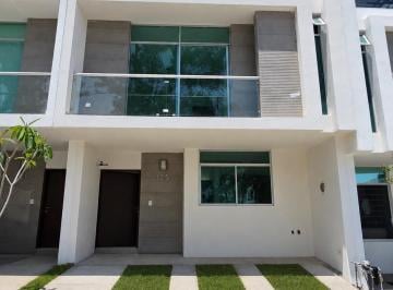 Casa de 4 habitaciones, Zapopan · Natura Bosque Residencial - Portofino Modelo 4a