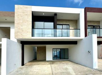 Casa de 4 habitaciones, Alvarado · Casa en Venta de 4 Habitaciones y Alberca en Lomas Mediterráneo, Veracruz