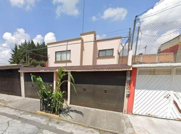 Casa de 4 habitaciones, San Mateo Atenco · Casa en Venta en Col Santa Elena San Mateo Atenco
