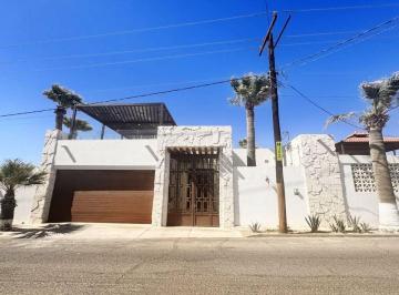 Casa de 4 habitaciones, Hermosillo · Casa en Bahía de Kino