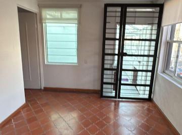 Local comercial , Morelia · Local de 60 m en La Chapu Cerca del Bulevar Para Oficina Belleza Dentista Sicológo Segundo Nive