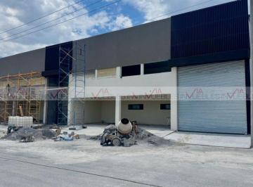 Nave industrial · 1376m² · 8 Estacionamientos · Nave Industrial en Renta en Portal de Santa Rosa