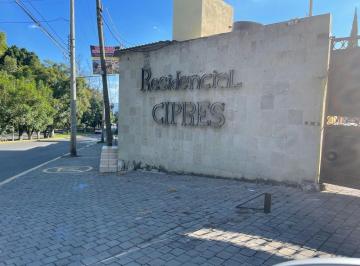Casa · 170m² · 3 Recámaras · 3 Estacionamientos · Casa en Renta, Metepec, México