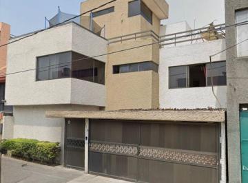 Casa de 3 habitaciones, Venustiano Carranza · Casa en Venta en Prados del Rosario Azcapotzalco Cdmx