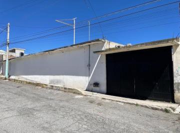 Casa de 6 habitaciones, Pachuca · Propiedad con Casa Principal, 2 Departamentos y 4 Areas Independientes