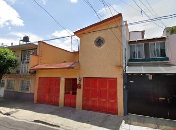 Casa de 3 habitaciones, Azcapotzalco · Casa en Venta en Colla Preciosa Azcapotzalco Cdmx