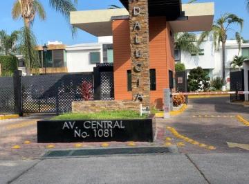 Casa de 4 habitaciones, Zapopan · Hermosa Casa en Coto Privado con Casa Club