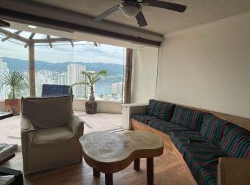 Casa · 310m² · 4 Recámaras · 2 Estacionamientos · Casa en Venta Zona Dorada Acapulco