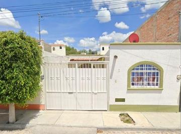 Casa de 3 habitaciones, San Juan del Río · Yg - Bonita Casa en Querétaro Fraccionamiento Granjas Banthi