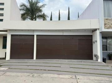 ed412d1c7c529ca60bc3b2b97a690cbb89057993dc0b2ed4e72e8a5b82f3755d · Terreno en Venta en del Pilar Residencial