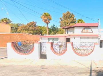 Casa de 3 habitaciones, Tijuana · Casa en Venta en Gas y Anexas, Tijuana, B. C.