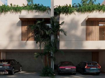 Casa · 15m² · 3 Recámaras · 2 Estacionamientos · Venta Casa Estilo Town House 2 y 3 Recamaras Alberca y Roof Garden en Temozon 36, Norte de Merida