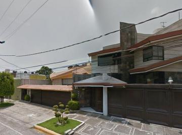 Casa de 5 habitaciones, Naucalpan de Juárez · Casa en Venta en Cd Satelite Naucalpan
