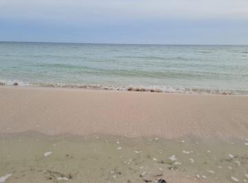 Terreno / Lote · 900m² · Oportunidad Terreno en Venta Frente Al Mar Chuburna Puerto
