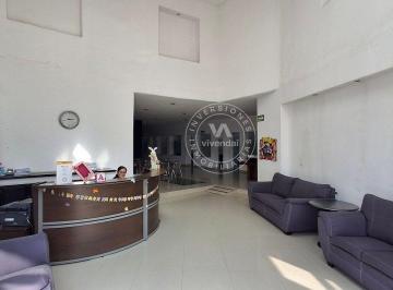 d6ea163b87ea15635ebe38256d4c3024dd1b67b63bd995c41f725be71c6e4b2a · Local Comercial de 450 m², en Esquina Sobre Blvd. Eulalio Gtz