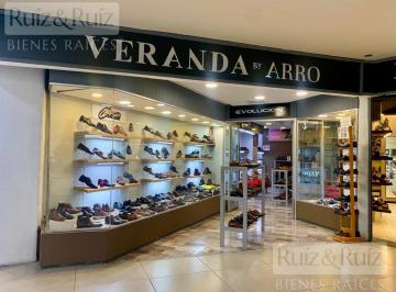 Local comercial · 93m² · Local en León