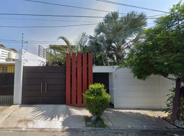 Casa de 4 habitaciones, Lázaro Cárdenas · Yg - Hermosa Casa en Cdad. Lázaro Cárdenas
