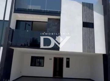 Casa de 4 habitaciones, Puebla · Casa en Venta de 3 Habtaciones, Family Room y Roof en Recta Cholula 10 Min de Udlpa, Anahuac, Tec
