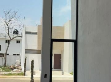 Casa · 167m² · 3 Recámaras · 2 Estacionamientos · Casa - Fortín