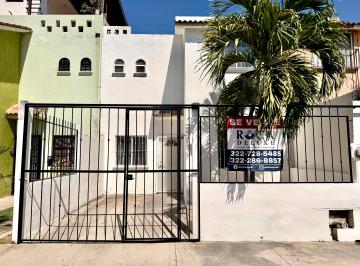 Casa de 3 habitaciones, Bahía de Banderas · Casa en Venta Cerca de Nuevo Nayarit
