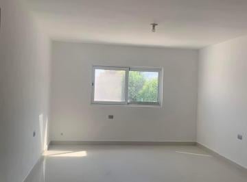 Casa de 5 habitaciones, San Nicolás de los Garza · Casa en Renta a Media Cuadra del Gran Parque San Nicolás