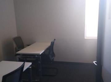 Oficina , Tlajomulco de Zúñiga · Oficina Privada en López Mateos Sur – 8.10 m² Para 2 Personas con Servicios Incluidos