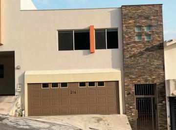 Casa de 3 habitaciones, Monterrey · Casa en Venta en Monterrey, Col. Colinas del Sur (Satélite)