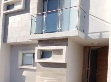 Casa de 4 habitaciones, Tijuana · Casa con 258.2 m² Superficie de Terreno y 4 Recámaras en Renta en Valparaíso Residencial