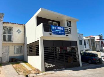 52543ce7316e2f9cb73c7ba1e22e38dd40dbf745a7cf5a6304a662c76852c8f6 · Casa en Renta en Hacienda Las Flores Tijuana