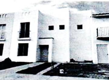Casa de 2 habitaciones, Torreón · Casa de Dos Niveles con 120 m² Superficie de Terreno y 2 Recámaras en Venta, Fraccionamiento La Joya
