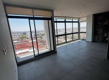 Departamento de 3 habitaciones, Querétaro · Departamento de Dos Niveles en Venta en El Refugio