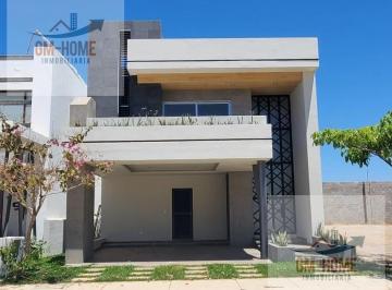 Casa · 270m² · 3 Recámaras · 3 Estacionamientos · El Cielo Parque Residencial