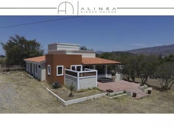 Villa de 3 habitaciones, Tlajomulco de Zúñiga · Casa de Campo en San Agustín | 2,477 m² de Terreno | 1 Nivel