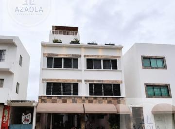Villa · 900m² · 13 Recámaras · Edificio de Departamentos y Local Comercial en Venta en Playa del Carmen.