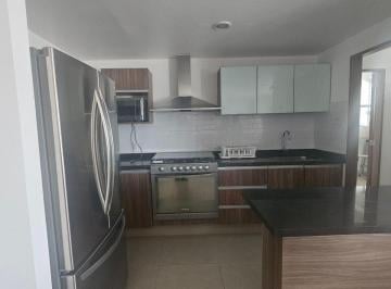 Departamento de 3 habitaciones, Querétaro · Departamento Amueblado con 3 Rec + Cto de Servicio + Terraza