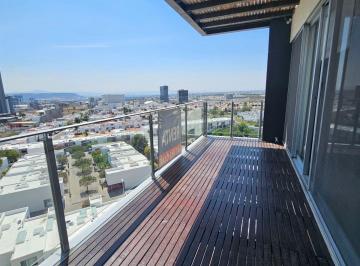 Departamento de 3 habitaciones, Querétaro · Enorme Departamento en Renta con Cuarto de Servicio + Terraza